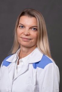 Dr. Viszoki Mónika