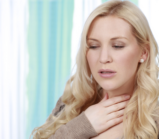5 betegség, ami fehér foltokat okozhat a mandulákon