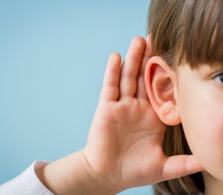 Hallásvizsgálat