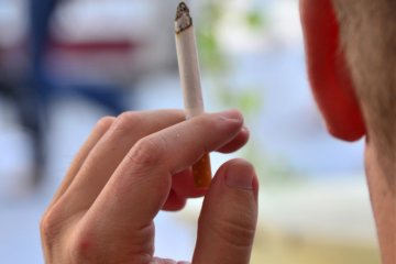 Rossz szokások és betegségek miatt is romolhat a hangunk