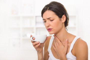 Torokfájás ellen: házi praktikák vagy orvos?