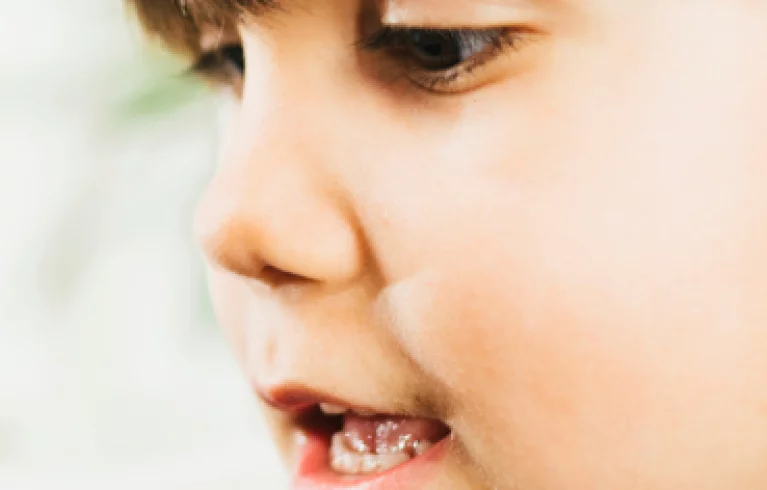 A gyermekek hallásának szűrése – a szubjektív hallásvizsgálatról