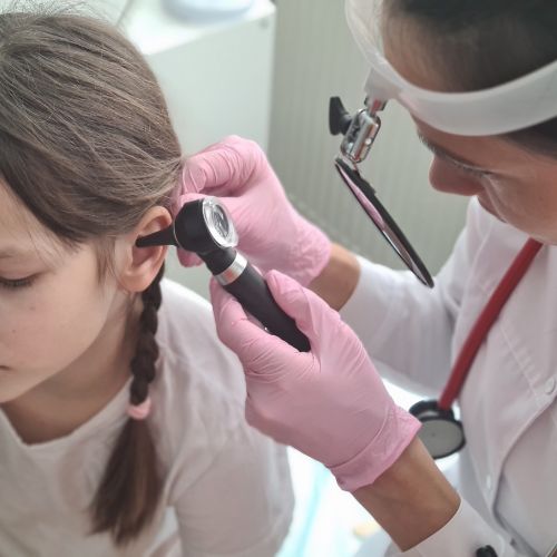 Mi okozza az úszófület? - Fülorrgégeközpont